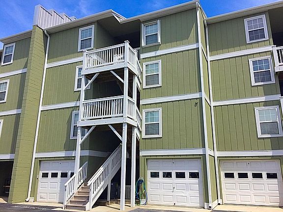 2nd image of 200 Lake Park Blvd S APT 6B