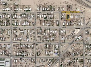 259 E 1st St, Niland, CA 92257