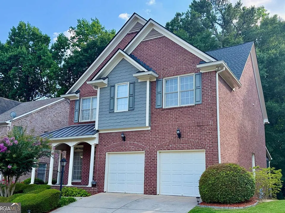 906 Wescott Ln