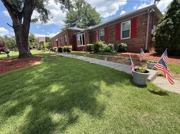 1206 Holly Hill Dr, Franklin, TN 37064