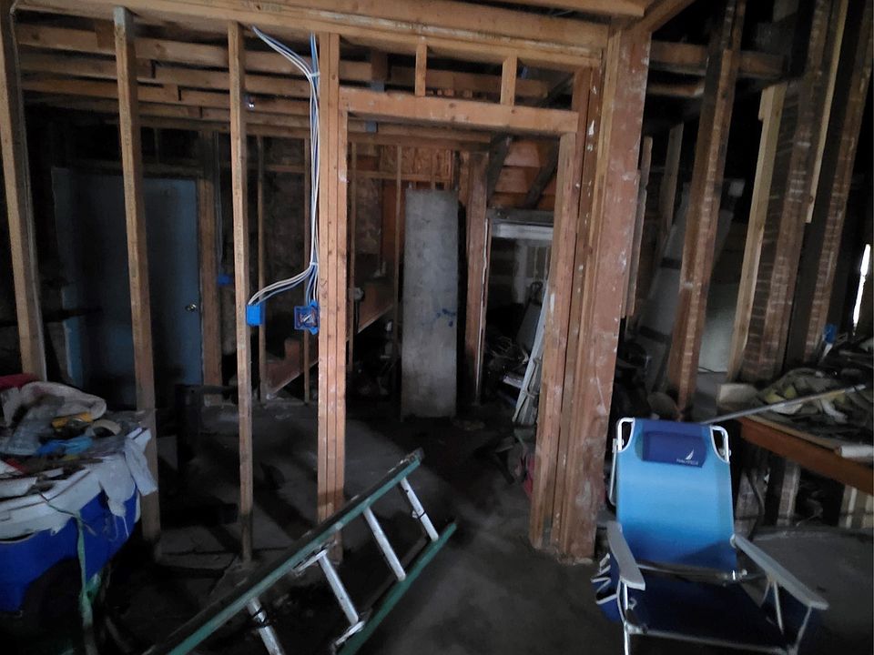 1st image of 1711 10th St