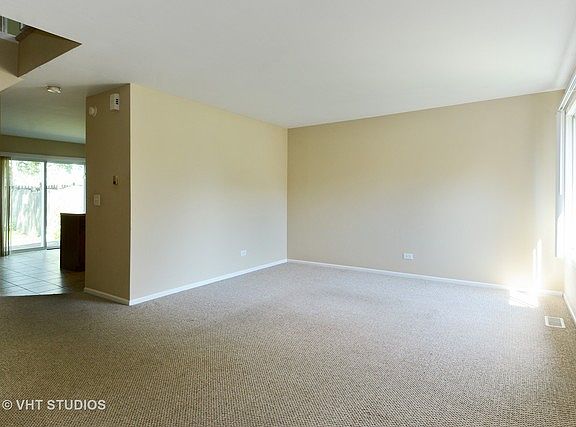 2nd image of 1176 Brockton Ct