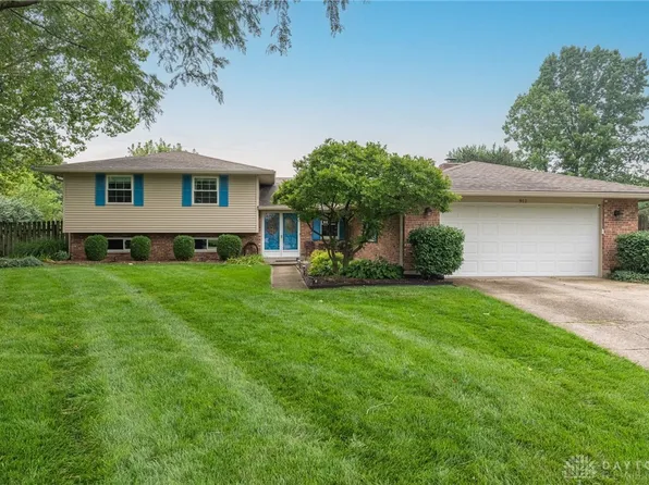 911 Shortcreek Cir, Dayton, OH 45458