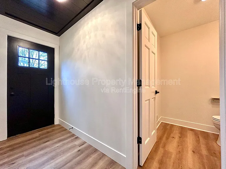 1505 N Green Creek Rd — Photo 9