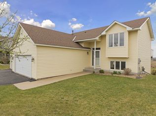 1830 Clearwater Rd, Waconia, MN 55387