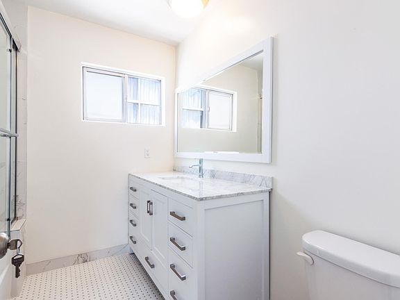 4th image of 7548 Hampton Ave APT 303