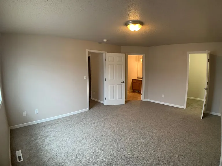 Westport Beach Townhomes — Photo 53