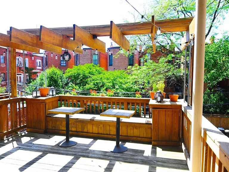 1712 Corcoran St NW #6R — Photo 2