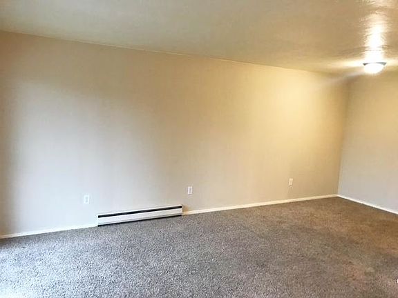 5th image of 1104 Pacific Ave APT 102