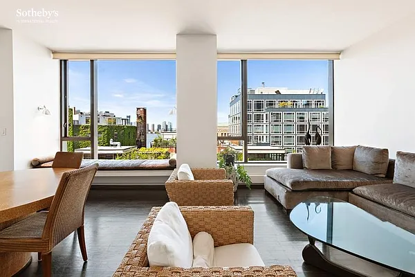 Rented by Sotheby's International Realty | media 2