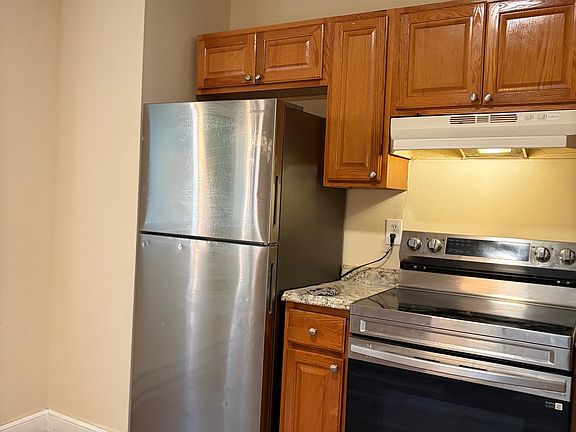 2nd image of 38 Taylor St APT 5