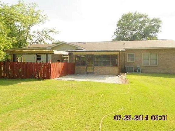2nd image of 6 Sommerset Dr