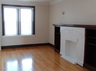 6740 W 19th St, Berwyn, IL 60402