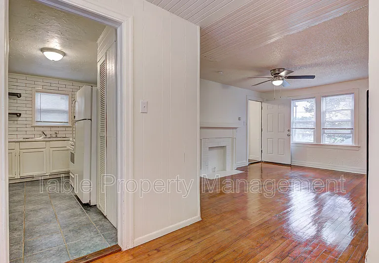 3200 NW 16th St #1/2 — Photo 21