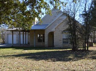 1160 Riverwood Trl, Cleburne, TX 76033