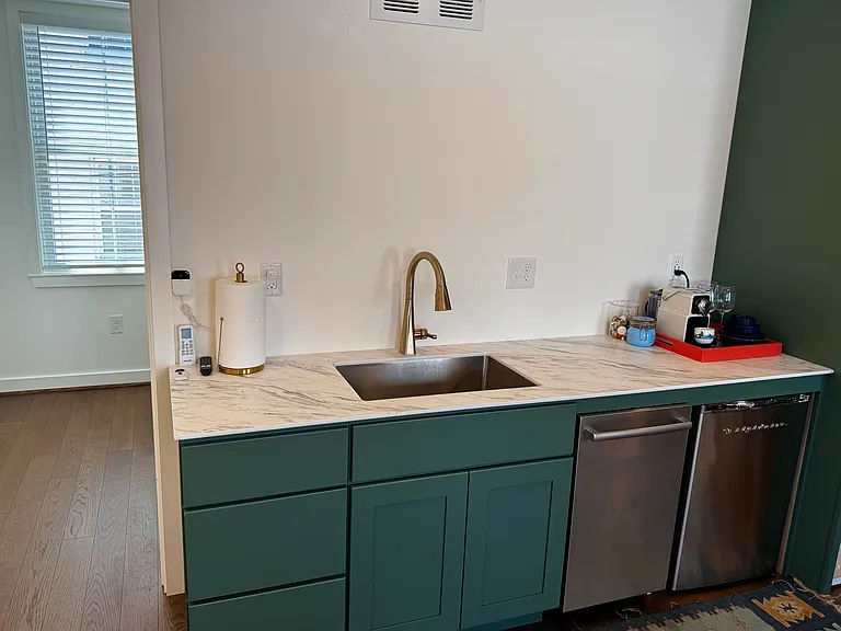 Carriage House Kitchenette