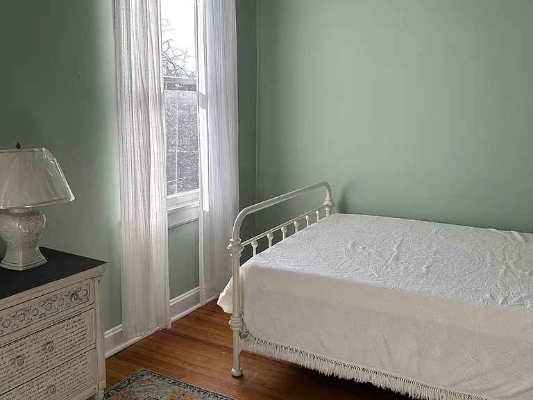 548 S Pearl St — Photo 21