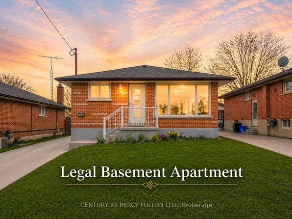 381 Conant St, Oshawa, ON L1H 3S8