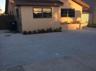 521 SW 89th Ct, Miami, FL 33174