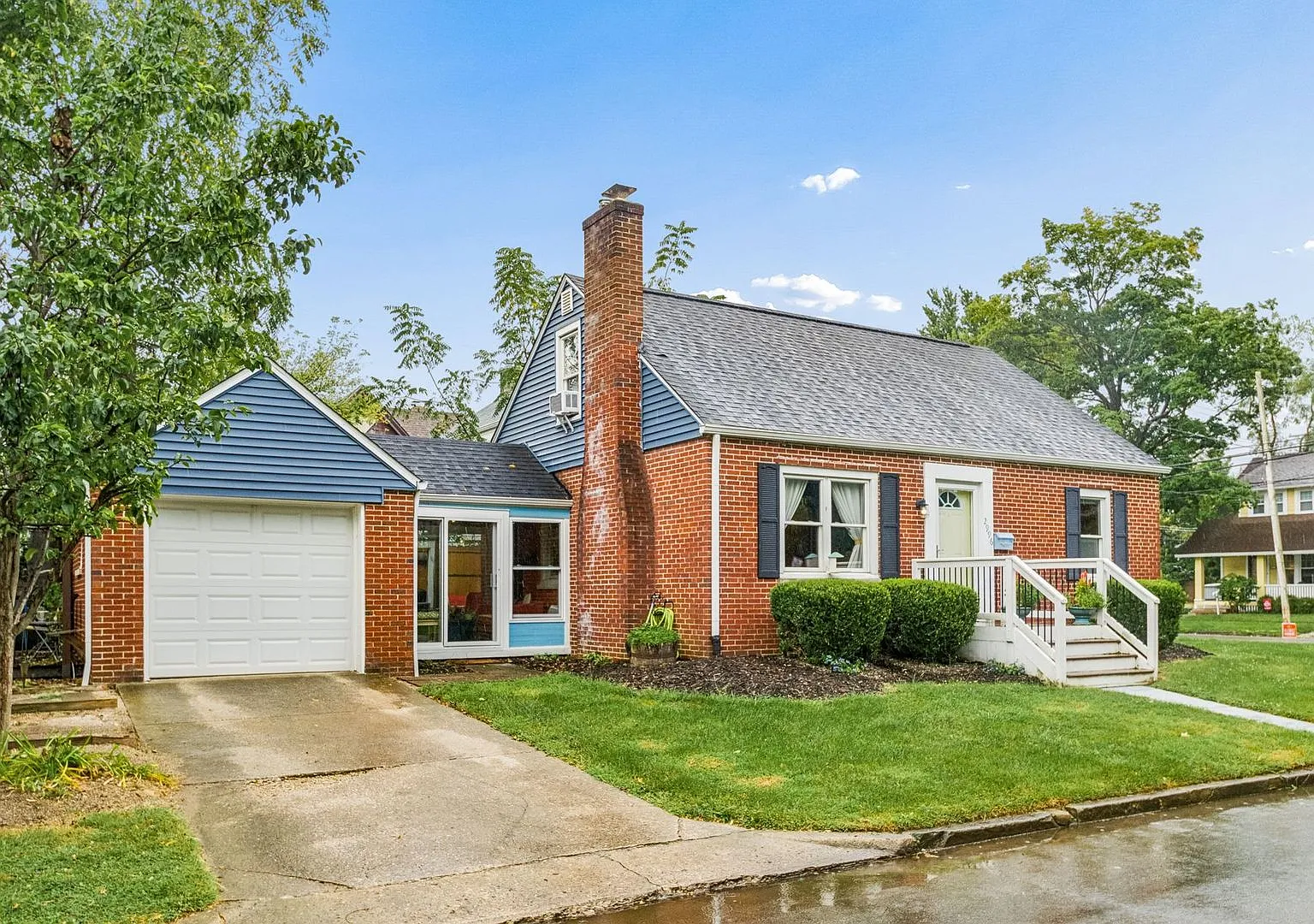 Unique Home in the Heart of Clintonville! — Photo 2