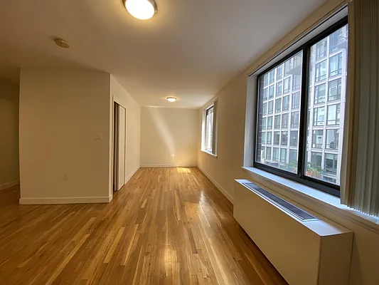 Rented by Compass | media 7