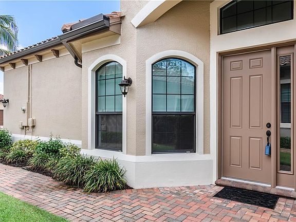 5th image of 9123 Isla Bella CIR