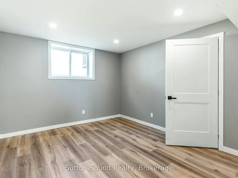486 Dawson St #LOWER — Photo 17