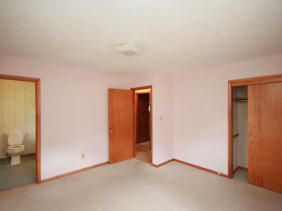 Bedroom off FB