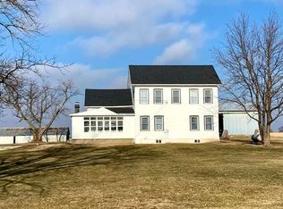 3268 Hayes Rd, Rochelle, IL 61068