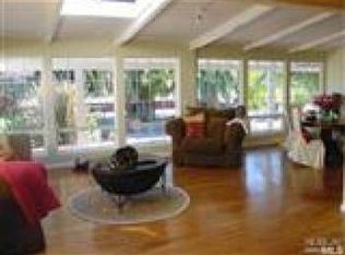 18 Channel Dr, Corte Madera, CA 94925