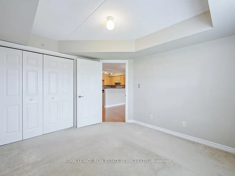 1490 Bishops Gate #303 — Photo 19