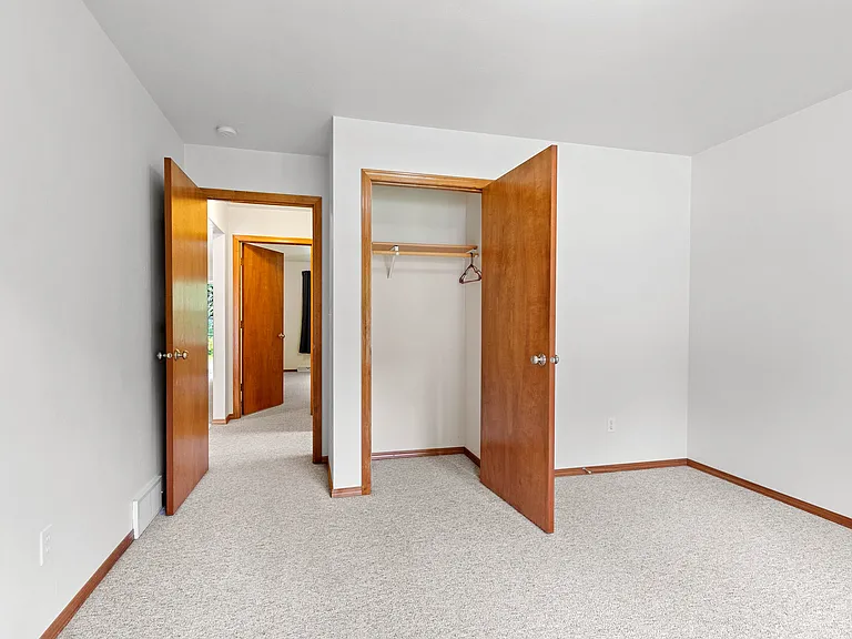 945 Harwood Ave — Photo 27