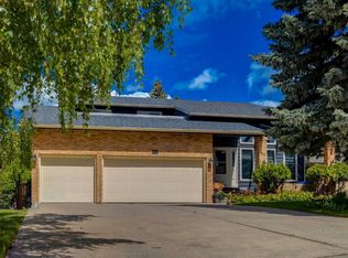 40 SE Edgemont Ct NW, Calgary, AB T3A2N3