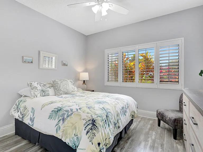 200 Waterway Rd #109 — Photo 26