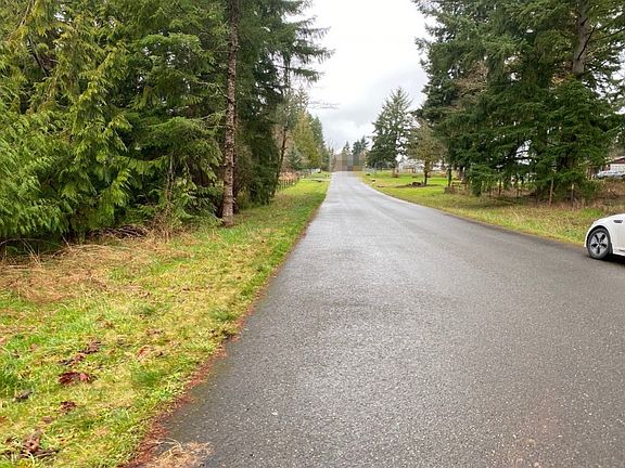 3rd image of 12343 Shadowbrook Dr SW