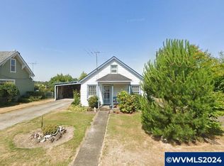 455 Gilles St, Mount Angel, OR 97362