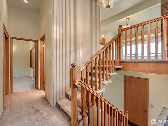 5th image of 14639 SE 267th Street