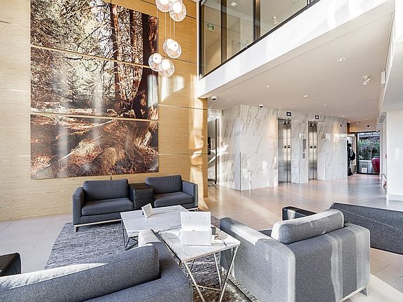 5th image of 6033 Gray Ave Penthouse 1