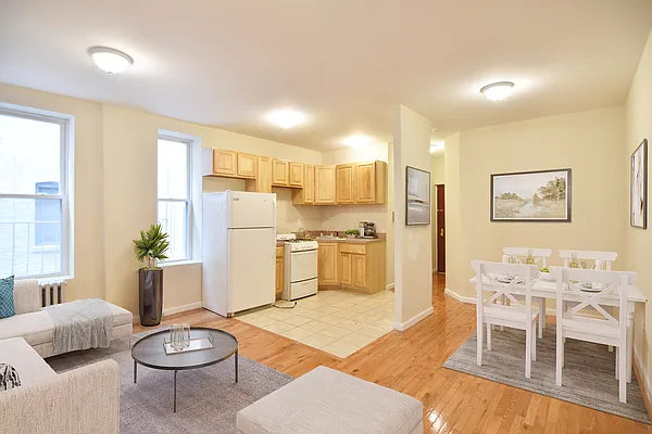 Rented by Bohemia Realty Group | media 6