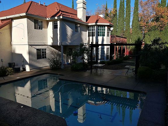 2nd image of 116 Englehart Dr