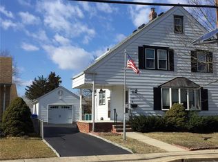 135 Liberty St, Fords, NJ 08863