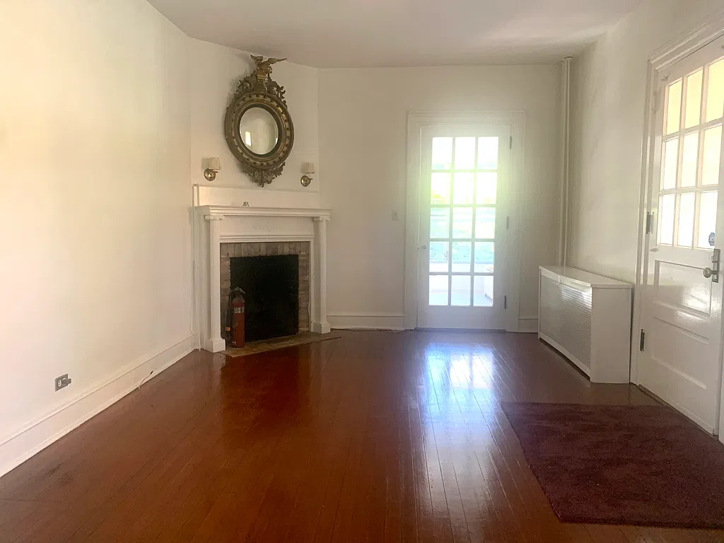 3 bed, 1.5 bath, $2,500 — Photo 4
