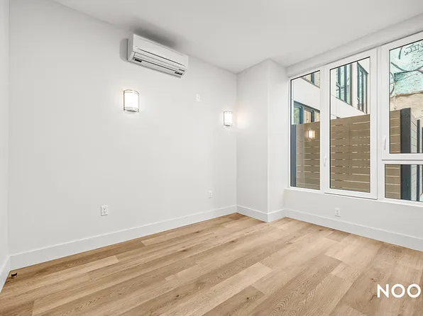 91 Bruckner Boulevard image 5 of 33