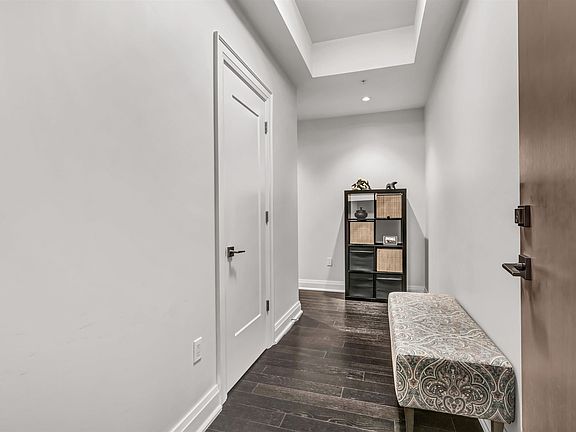 4th image of 25 Alderney Dr #113