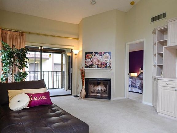 3rd image of 612 Fairmont Ave APT C