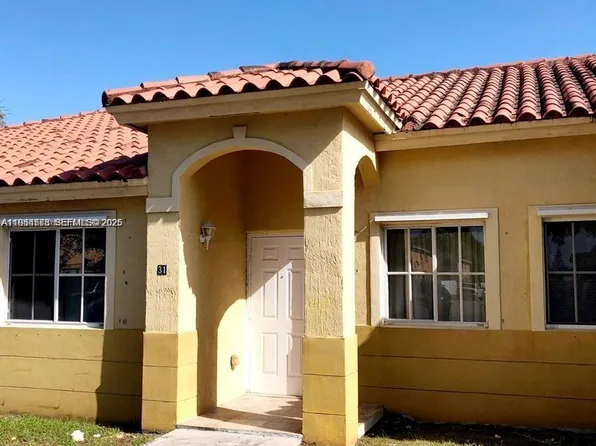 31 NE 13th Ave #5, Homestead, FL 33033