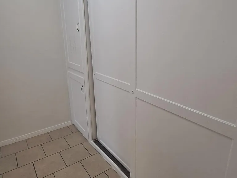 115 E Tamarack Ave #4 — Photo 11