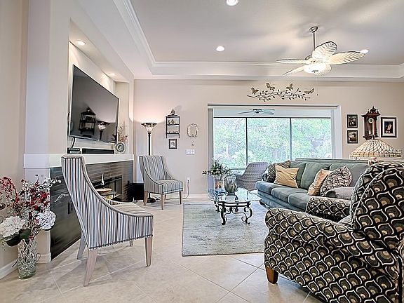 5th image of 8278 Bridgeport Bay Cir