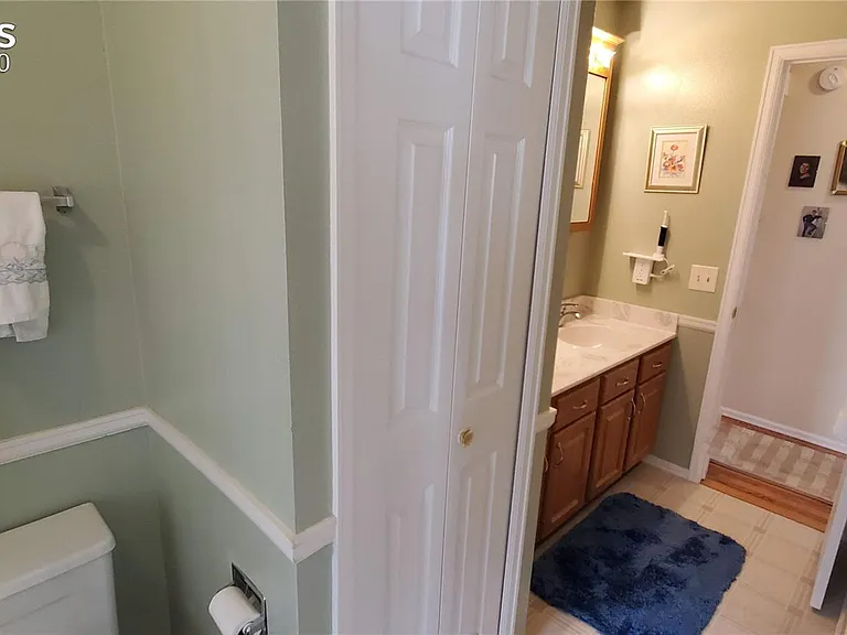 2126 Lander Cir — Photo 16