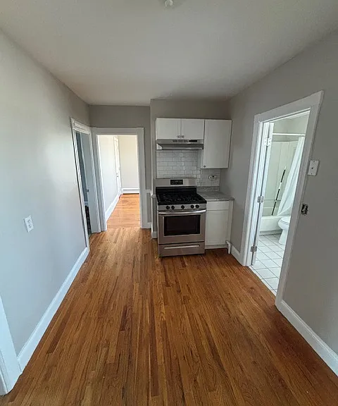 98 Crawford St #2 — Photo 2